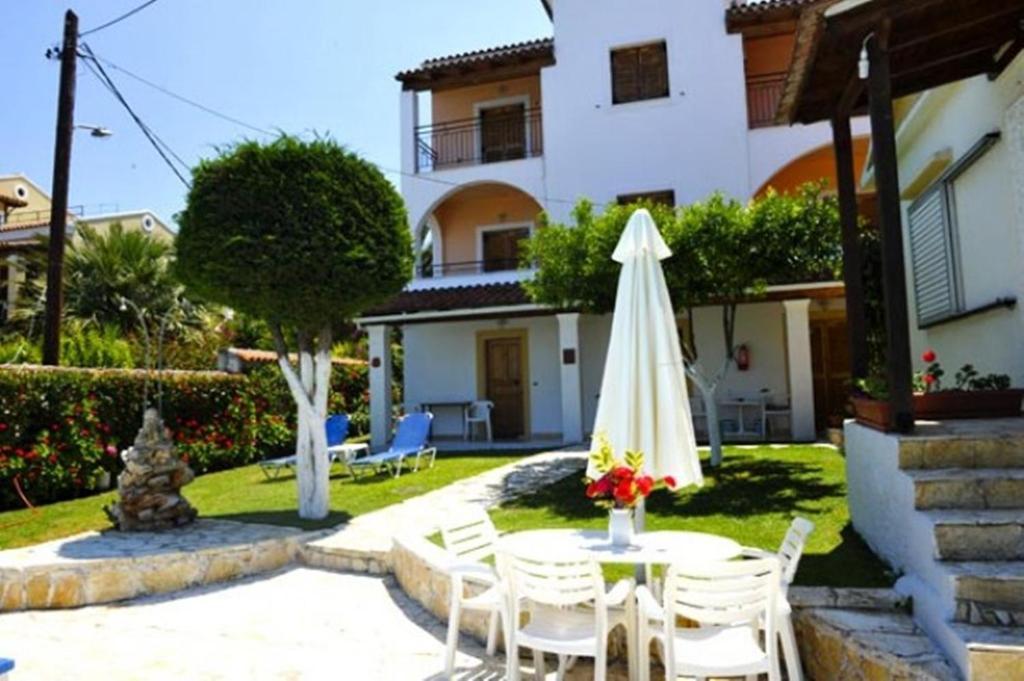 Irene Apartments Acharavi (Corfu) Exterior foto